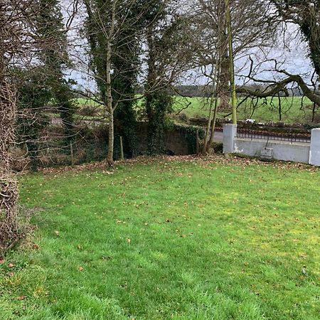 Kits Lodge Crover Cavan Eksteriør billede