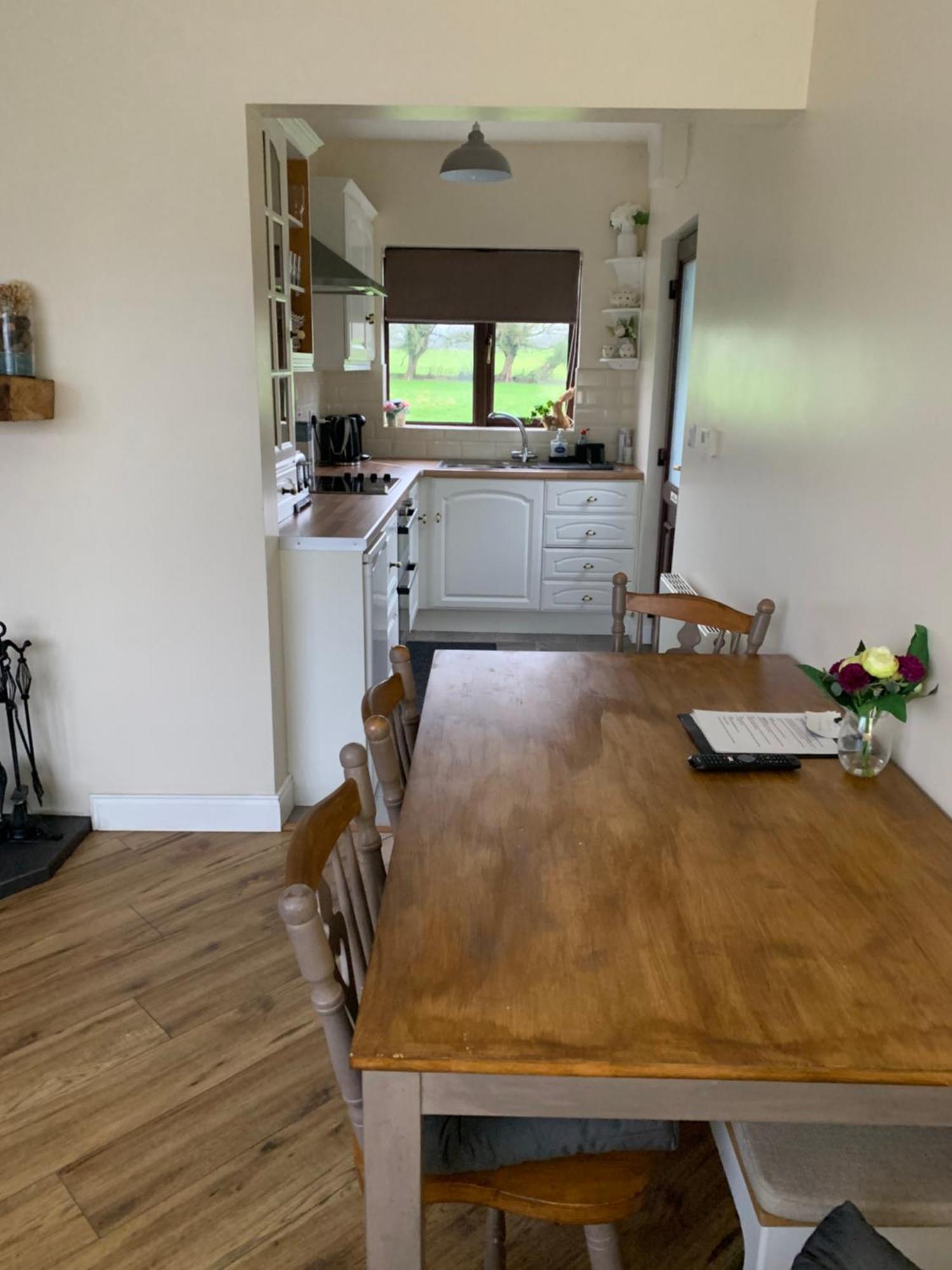 Kits Lodge Crover Cavan Eksteriør billede